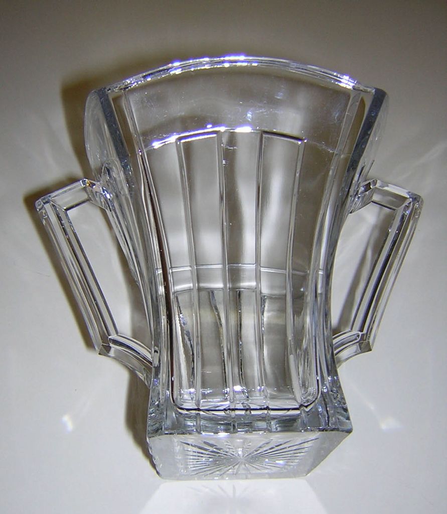 Heisey #465 Recessed Panel Basket with side handles, crystal.