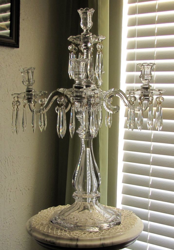 Heisey #300-5 Old Williamsburg candelabra, crystal 1901-1944