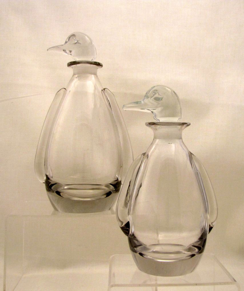 Heisey #5039 Penguin Decanter, Crystal, 1942-1944 1948-1953