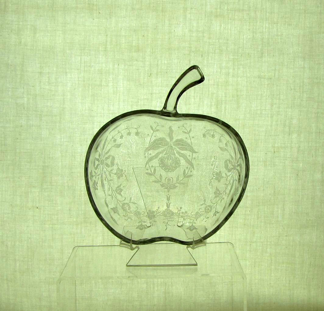 Heisey #1523 Apple Jelly, Crystal with #507 Orchid Etch, 1941