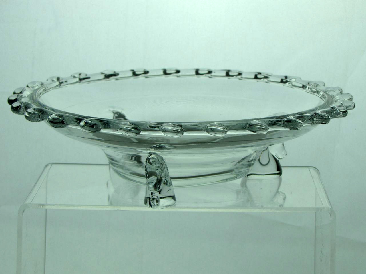 Heisey #1540 Lariat Floral Bowl with Horsehead Feet, Crystal, non production