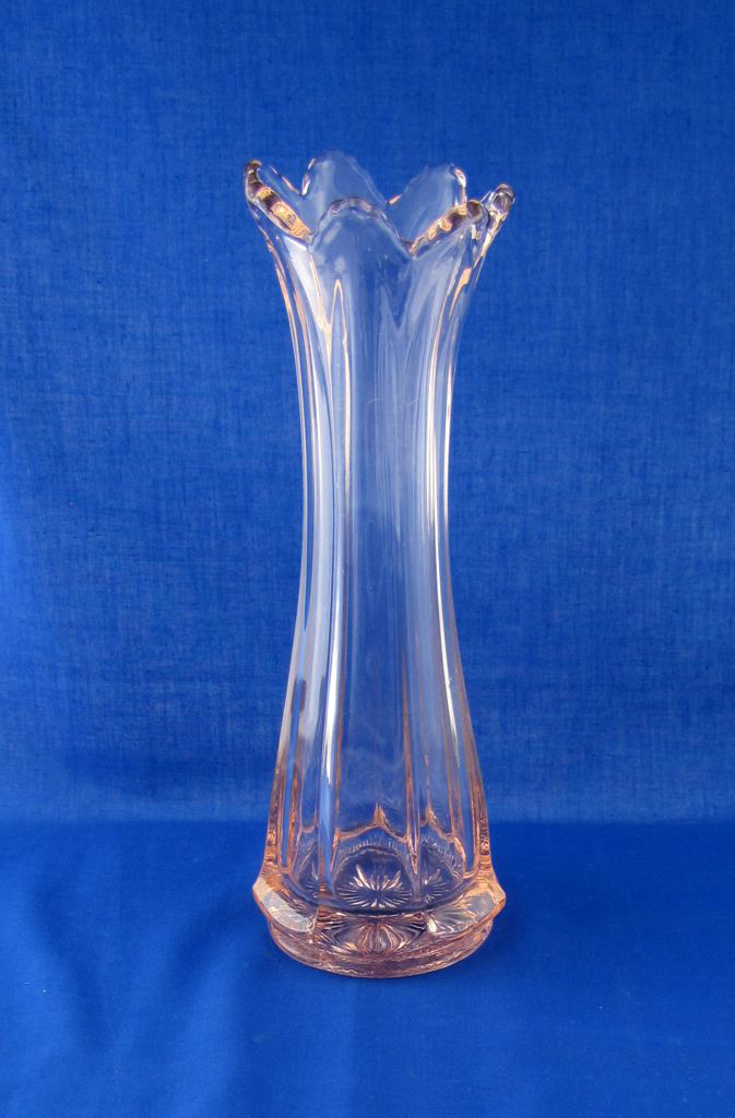 Heisey #436 Colonial Vase, Straight, Flamingo