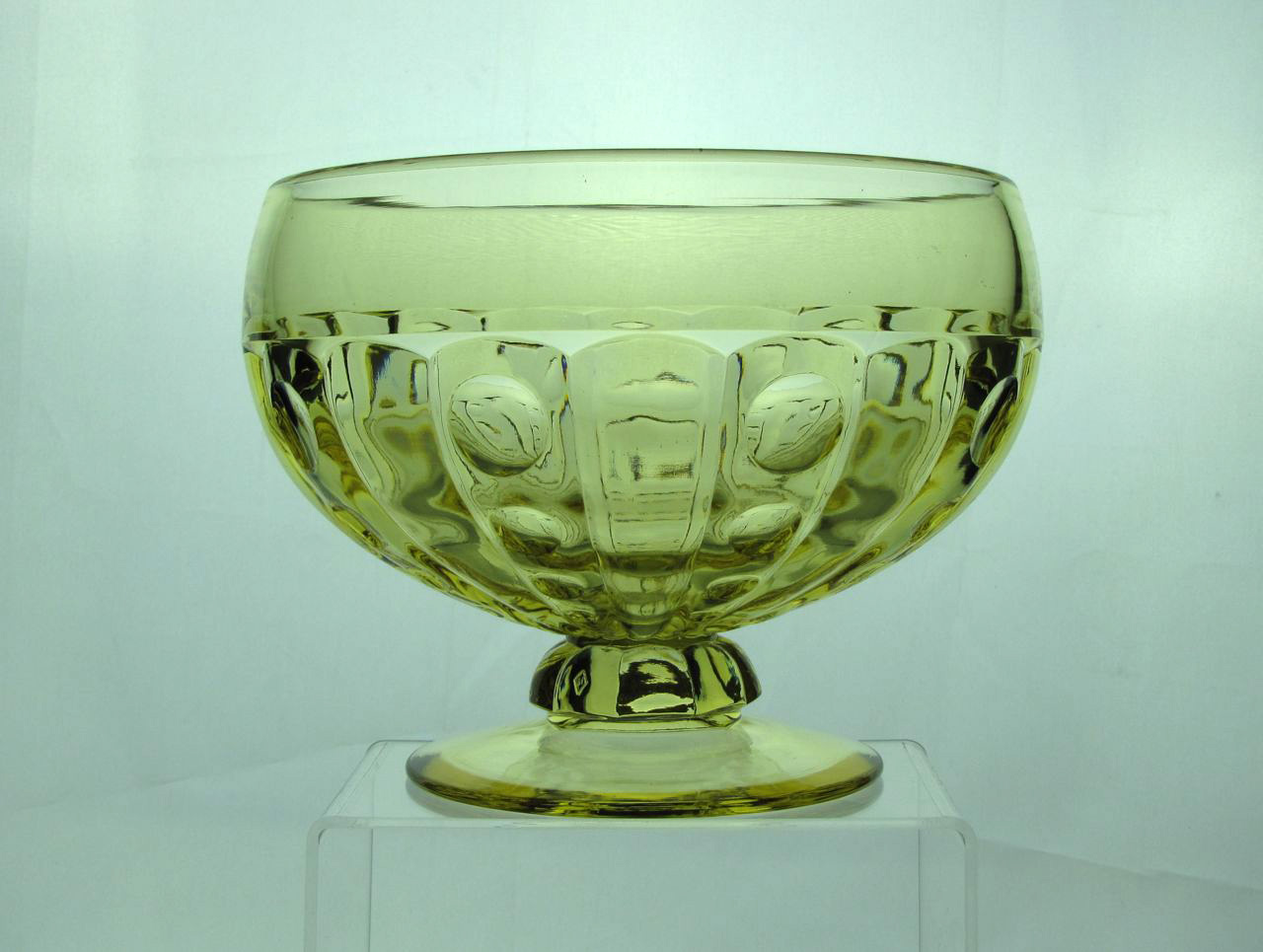 Heisey #1404 Old Sandwich Footed Popcorn Bowl Cupped, Sahara, 1931-1937