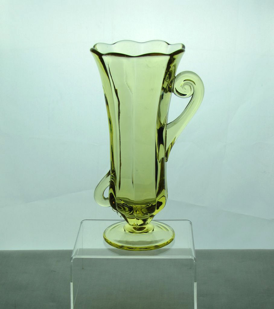 Heisey #1421 Hi-Lo Vase, 8 inch Footed & Handled, Sahara, 1933-1937
