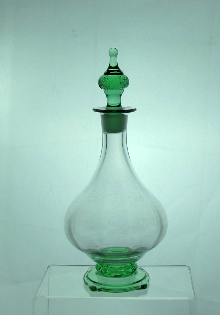Heisey #3390 Carcassonne Decanter, 16 oz. #48 Stopper, Crystal with Moongleam