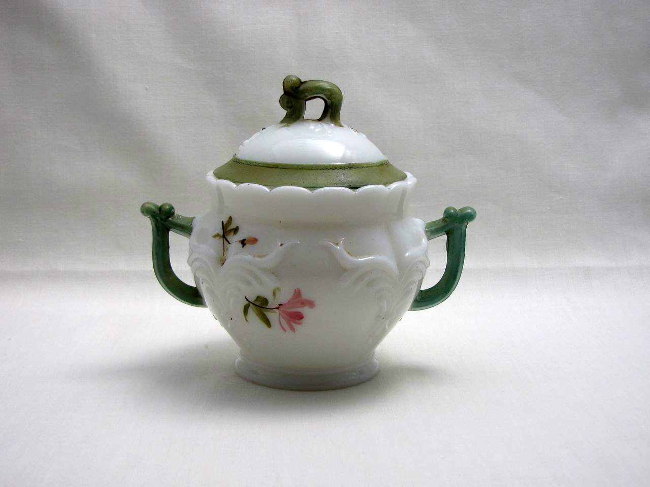 Heisey #1280 Winged Scroll Sugar Bowl and Cover, with decorations, 1899