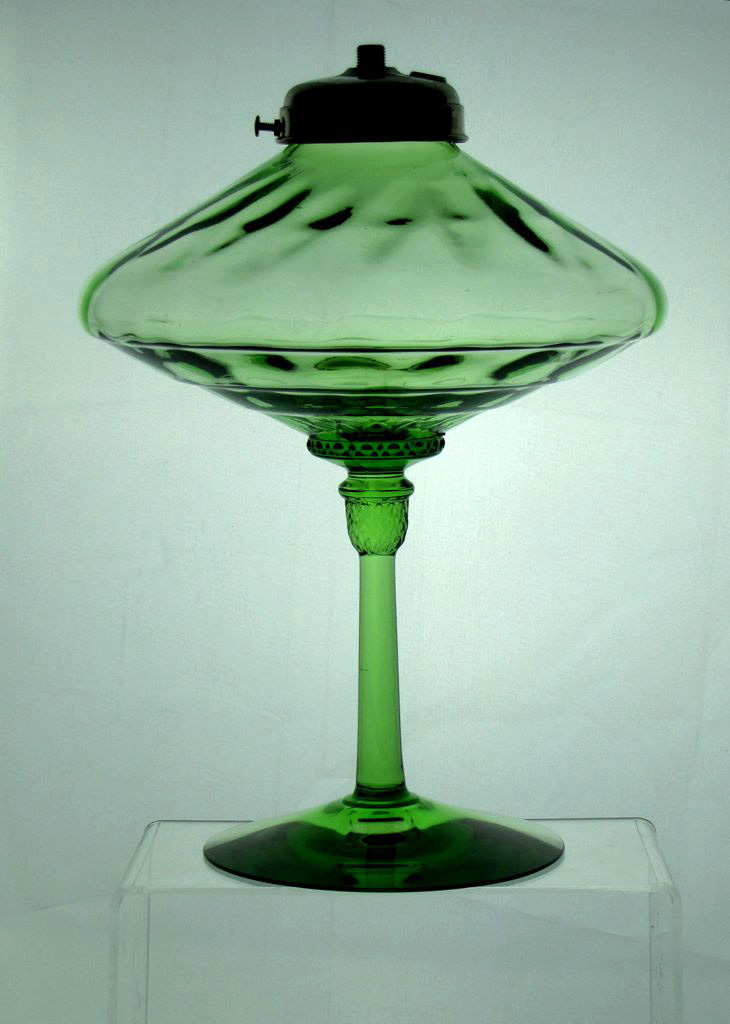 Heisey #4262 Charter Oak Water Lamp, 10 inch, Diamond Optic, Moongleam