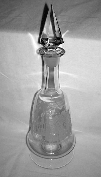 Heisey #4027 Christos Decanter with # 48 stopper, crystal, 1925-1944 unk etching