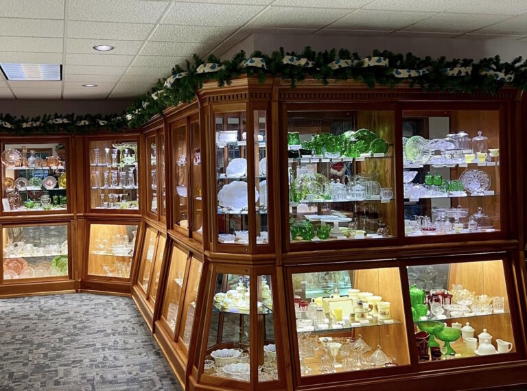 gallery one christmas decor cropped