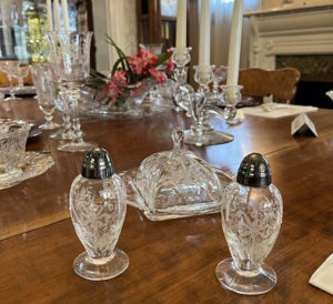 table setting orchid (2)